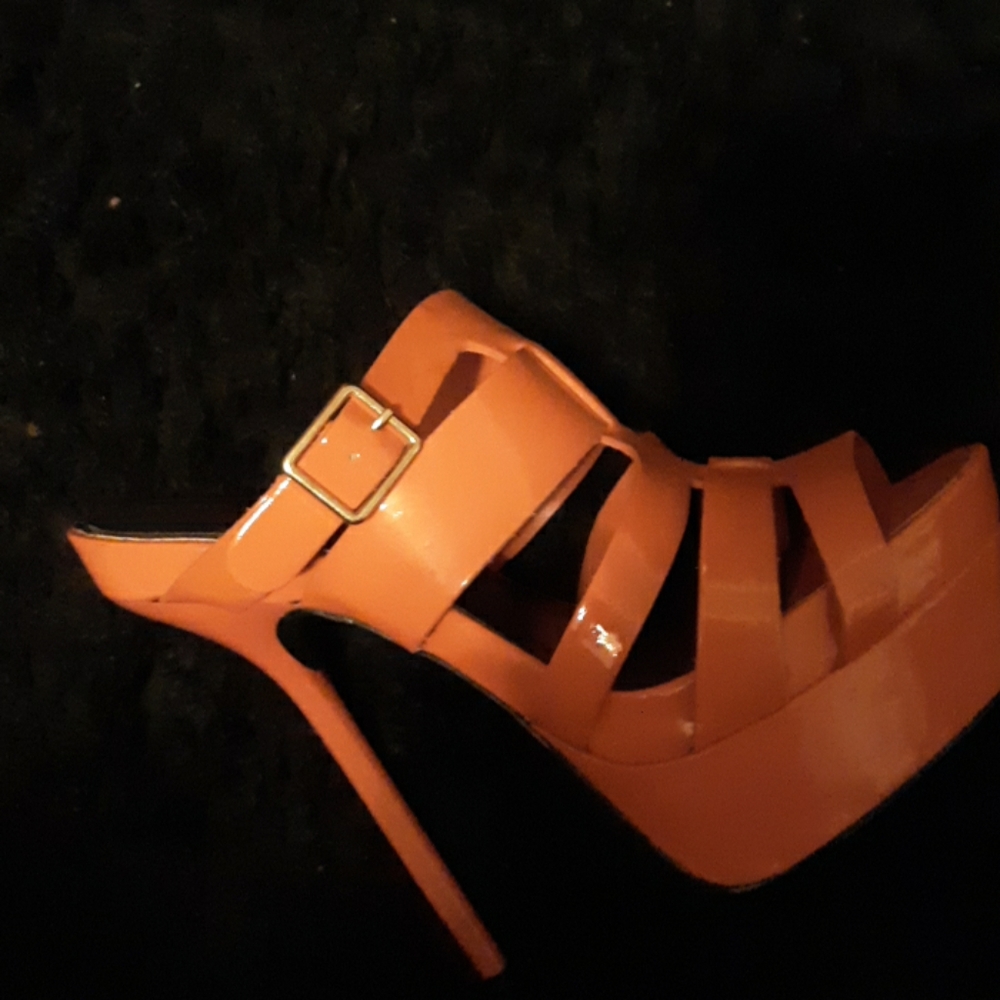 Shoes - Picture 3 of 3